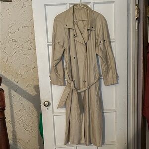 Light Classic Tan Trench Coat
